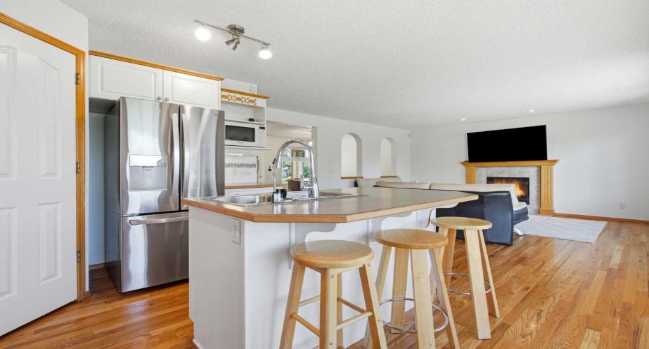 79 Citadel Crest Heath, Calgary, Alberta T3G 4W4, 3 Bedroom Bedrooms, 0 ,3 BathroomBathrooms,Residential,For Sale,Citadel Crest,0,A2327203