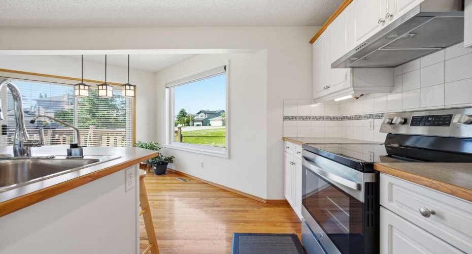 79 Citadel Crest Heath, Calgary, Alberta T3G 4W4, 3 Bedroom Bedrooms, 0 ,3 BathroomBathrooms,Residential,For Sale,Citadel Crest,0,A2327203