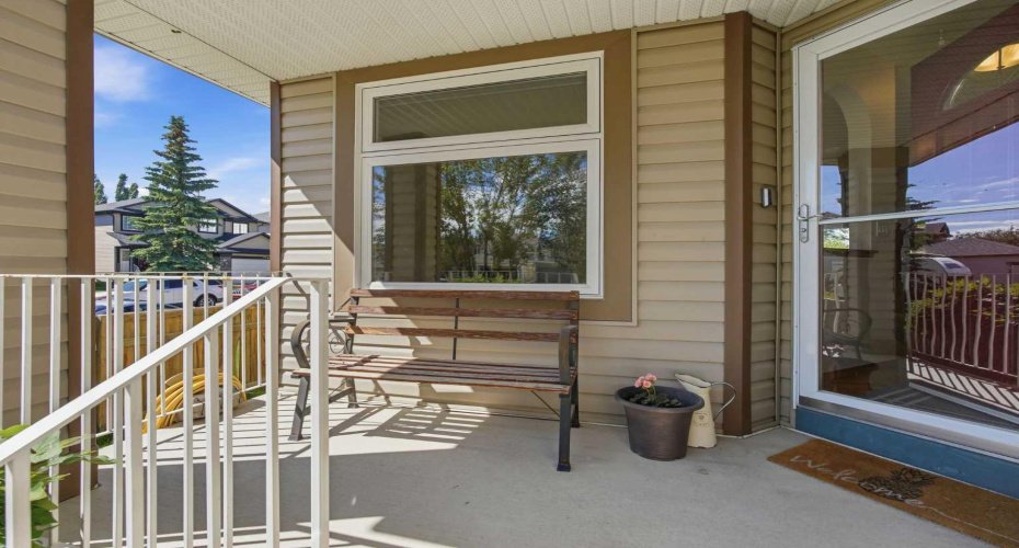 79 Citadel Crest Heath, Calgary, Alberta T3G 4W4, 3 Bedroom Bedrooms, 0 ,3 BathroomBathrooms,Residential,For Sale,Citadel Crest,0,A2327203