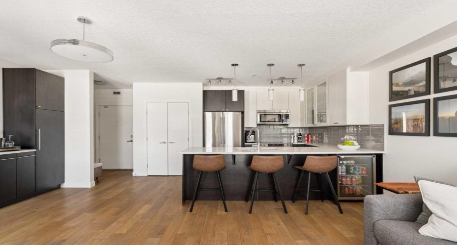 836 Royal Avenue, Calgary, Alberta T2T 0L3, 1 Bedroom Bedrooms, 0 ,1 BathroomBathrooms,Residential,For Sale,Royal,0,A2327214