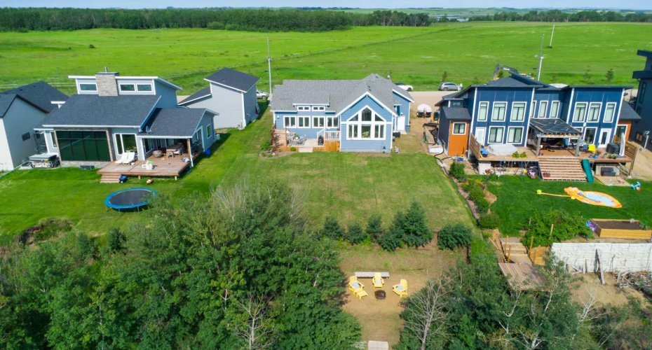 112 Sandy Beach, Sandy Beach (Sask), Saskatchewan S9V 0X8, 5 Bedroom Bedrooms, 0 ,3 BathroomBathrooms,Residential,For Sale,Sandy,0,A2327231
