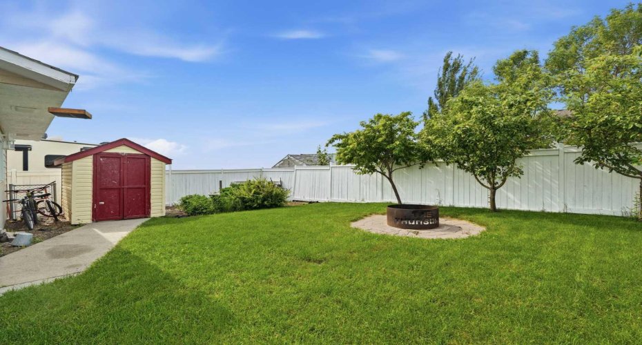 535 Pioneer Drive, Irricana, Alberta T0M 1B0, 3 Bedroom Bedrooms, 0 ,2 BathroomBathrooms,Residential,For Sale,Pioneer,0,A2327256