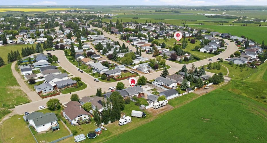 535 Pioneer Drive, Irricana, Alberta T0M 1B0, 3 Bedroom Bedrooms, 0 ,2 BathroomBathrooms,Residential,For Sale,Pioneer,0,A2327256