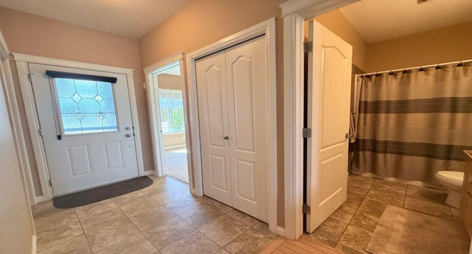 3815 75 Street, Camrose, Alberta T4V 4C1, 3 Bedroom Bedrooms, 0 ,3 BathroomBathrooms,Residential,For Sale,75,0,A2327274