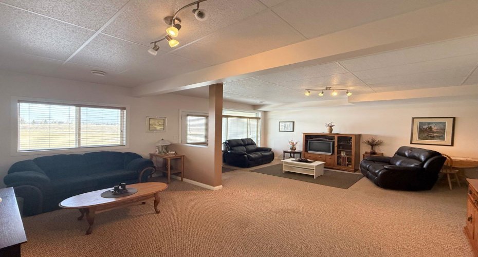 3815 75 Street, Camrose, Alberta T4V 4C1, 3 Bedroom Bedrooms, 0 ,3 BathroomBathrooms,Residential,For Sale,75,0,A2327274