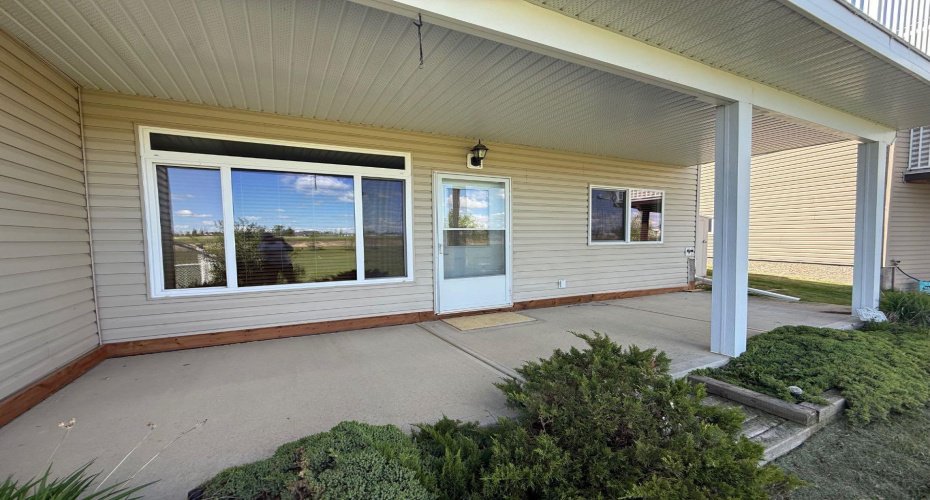 3815 75 Street, Camrose, Alberta T4V 4C1, 3 Bedroom Bedrooms, 0 ,3 BathroomBathrooms,Residential,For Sale,75,0,A2327274