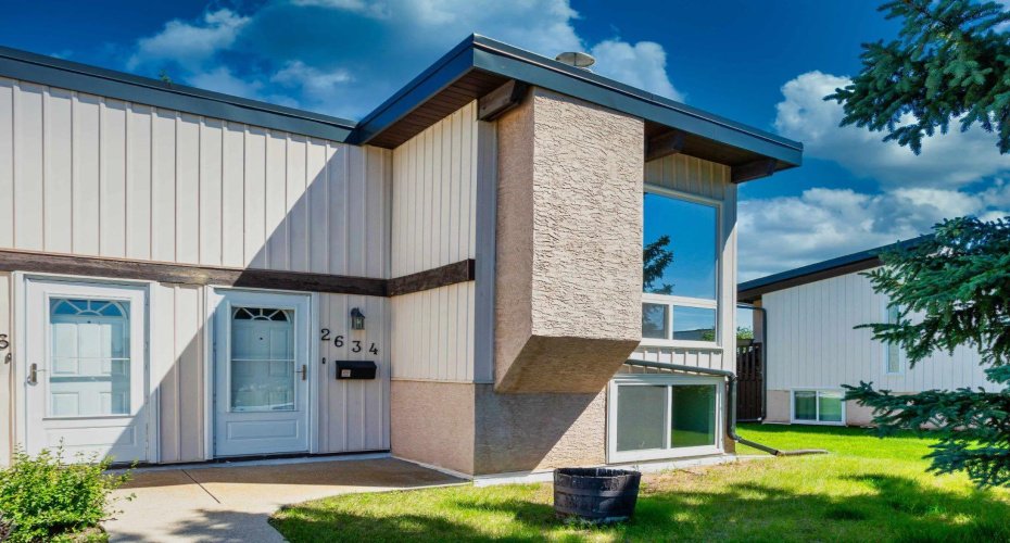 2634 Oakmoor Drive, Calgary, Alberta T2V 4E7, 2 Bedroom Bedrooms, 0 ,1 BathroomBathrooms,Residential,For Sale,Oakmoor,0,A2327278