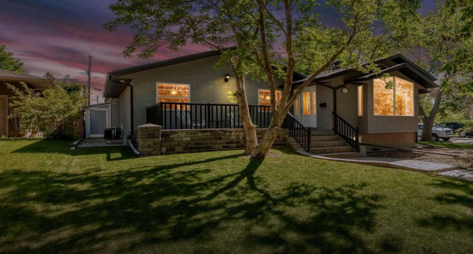 2024 Chicoutimi Drive, Calgary, Alberta T2L 0V7, 4 Bedroom Bedrooms, 0 ,3 BathroomBathrooms,Residential,For Sale,Chicoutimi,0,A2327295
