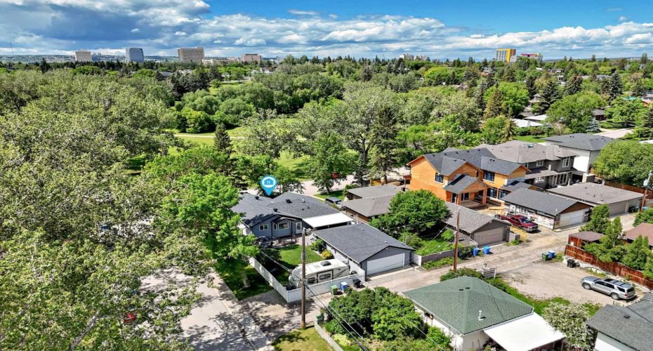 2024 Chicoutimi Drive, Calgary, Alberta T2L 0V7, 4 Bedroom Bedrooms, 0 ,3 BathroomBathrooms,Residential,For Sale,Chicoutimi,0,A2327295