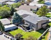 Fully renovated, large walkout lot Fully renovated, large walkout lot