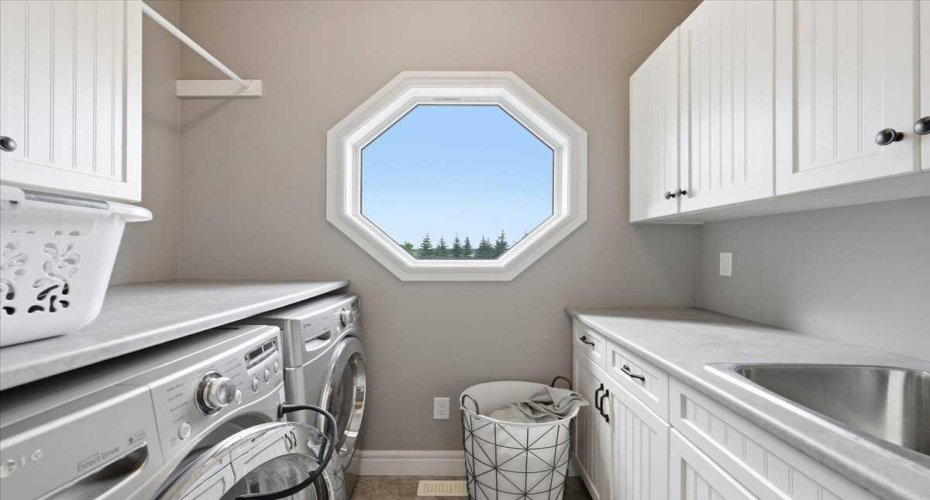 50346 RGE RD 275, Calmar, Alberta T0C 0V0, 5 Bedroom Bedrooms, 0 ,4 BathroomBathrooms,Residential,For Sale,RGE RD 275,0,A2327445