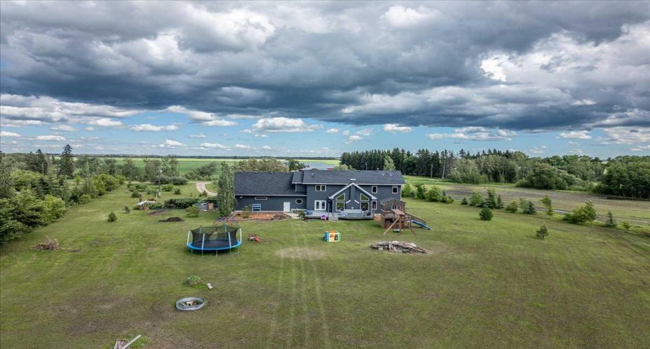 50346 RGE RD 275, Calmar, Alberta T0C 0V0, 5 Bedroom Bedrooms, 0 ,4 BathroomBathrooms,Residential,For Sale,RGE RD 275,0,A2327445
