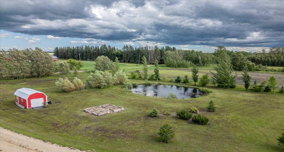 50346 RGE RD 275, Calmar, Alberta T0C 0V0, 5 Bedroom Bedrooms, 0 ,4 BathroomBathrooms,Residential,For Sale,RGE RD 275,0,A2327445
