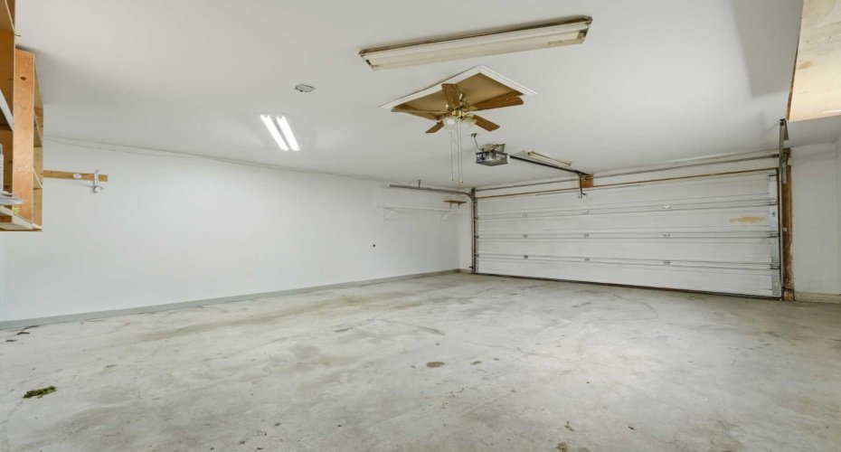 Detached Garage