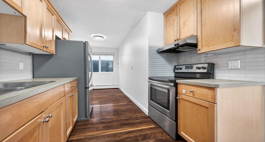 835 19 Avenue, Calgary, Alberta T2T0H6, 2 Bedroom Bedrooms, 0 ,1 BathroomBathrooms,Residential,For Sale,19,0,A2327562