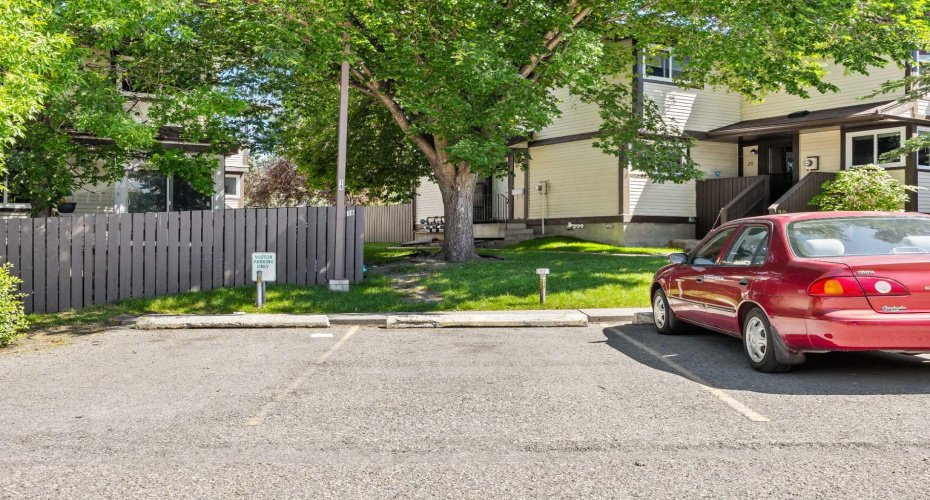 115 Bergen Road, Calgary, Alberta t3k1p2, 3 Bedroom Bedrooms, 0 ,2 BathroomBathrooms,Residential,For Sale,Bergen,0,A2327583
