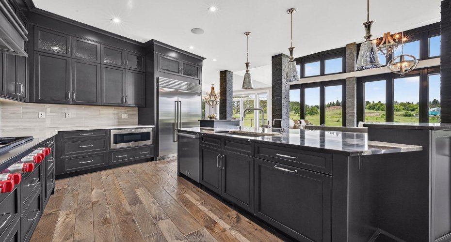 246051 20 Street, Rural Foothills County, Alberta T1S 3N1, 5 Bedroom Bedrooms, 0 ,7 BathroomBathrooms,Residential,For Sale,20,0,A2327606