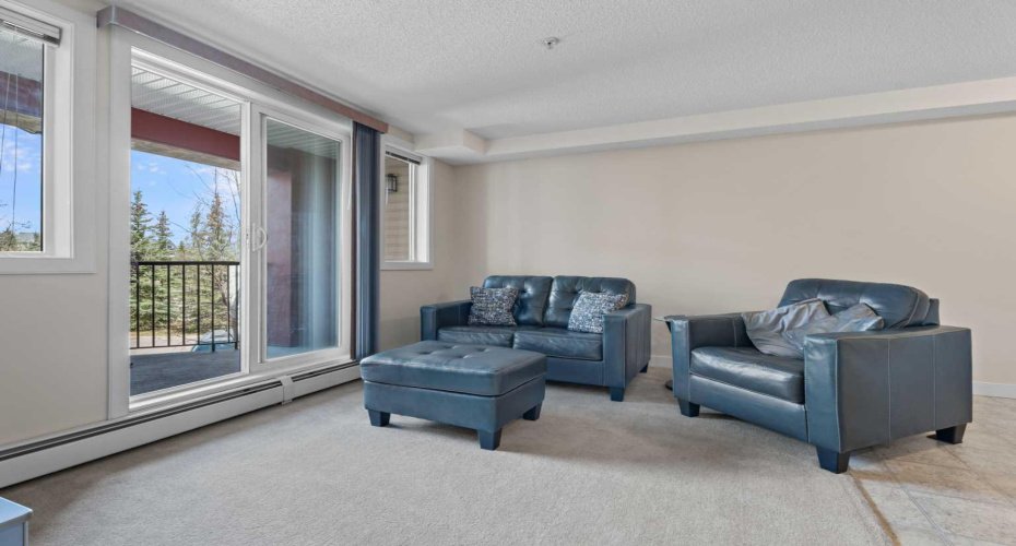 162 Country Village Circle, Calgary, Alberta T3K 0E6, 2 Bedroom Bedrooms, 0 ,2 BathroomBathrooms,Residential,For Sale,Country Village,0,A2327635