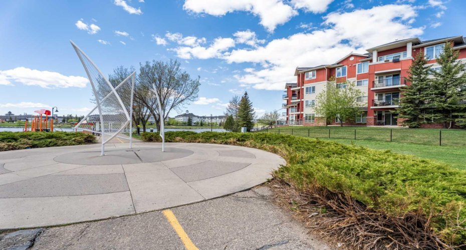 162 Country Village Circle, Calgary, Alberta T3K 0E6, 2 Bedroom Bedrooms, 0 ,2 BathroomBathrooms,Residential,For Sale,Country Village,0,A2327635