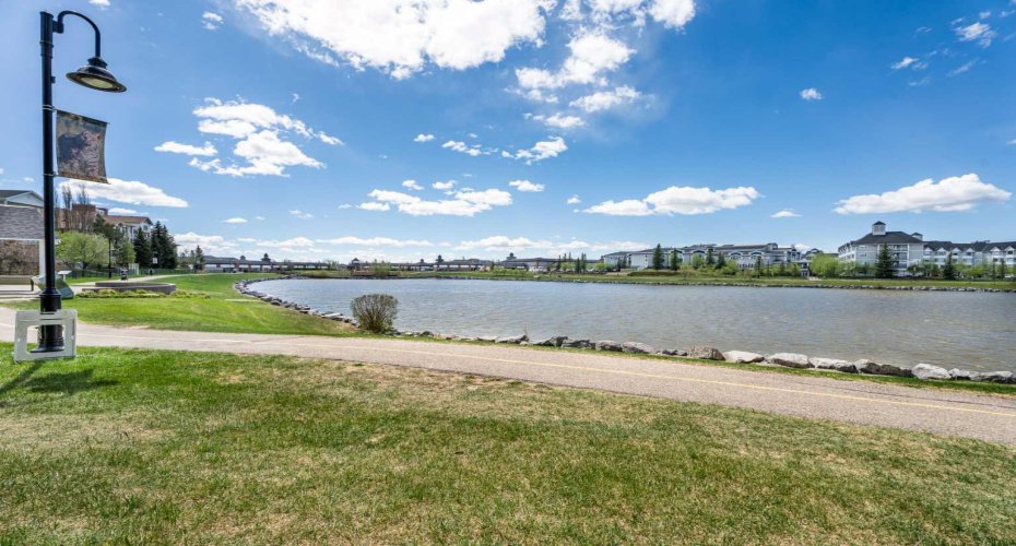 162 Country Village Circle, Calgary, Alberta T3K 0E6, 2 Bedroom Bedrooms, 0 ,2 BathroomBathrooms,Residential,For Sale,Country Village,0,A2327635