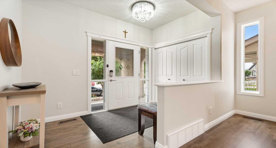 161 Cranleigh Bay, Calgary, Alberta T3M 1H5, 3 Bedroom Bedrooms, 0 ,3 BathroomBathrooms,Residential,For Sale,Cranleigh,0,A2327641