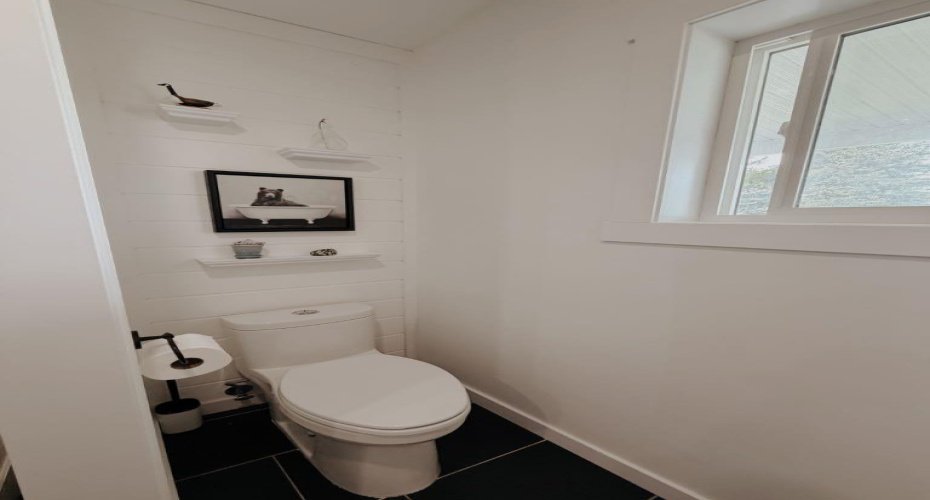 Spare Bathroom