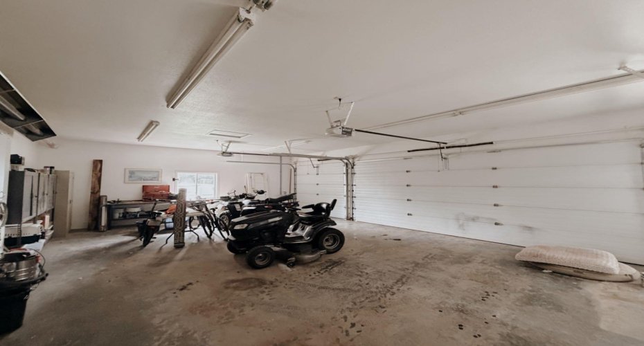 Triple Car Garage