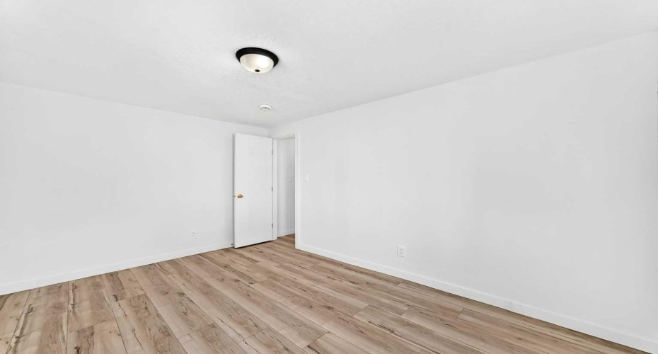 2106 50 Street, Calgary, Alberta T2B 1M7, 3 Bedroom Bedrooms, 0 ,1 BathroomBathrooms,Mobile,For Sale,50,0,A2327664