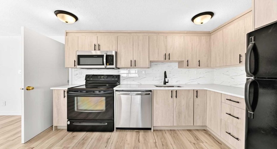 2106 50 Street, Calgary, Alberta T2B 1M7, 3 Bedroom Bedrooms, 0 ,1 BathroomBathrooms,Mobile,For Sale,50,0,A2327664