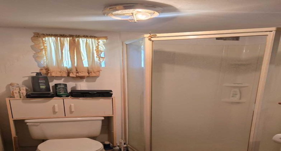 1815 1 Avenue, Lethbridge, Alberta T1H 0A6, 4 Bedroom Bedrooms, 0 ,2 BathroomBathrooms,Residential,For Sale,1,0,A2327718