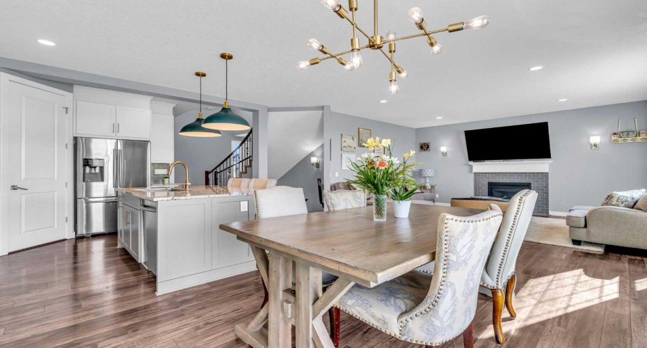 284 Rainbow Falls Way, Chestermere, Alberta T1X 0T1, 4 Bedrooms Bedrooms, ,4 BathroomsBathrooms,Residential,For Sale,Rainbow Falls,A2327726