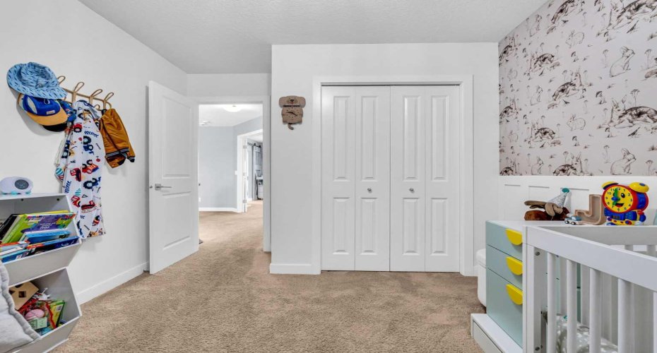 284 Rainbow Falls Way, Chestermere, Alberta T1X 0T1, 4 Bedrooms Bedrooms, ,4 BathroomsBathrooms,Residential,For Sale,Rainbow Falls,A2327726