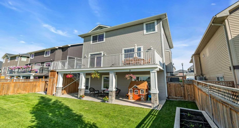 284 Rainbow Falls Way, Chestermere, Alberta T1X 0T1, 4 Bedrooms Bedrooms, ,4 BathroomsBathrooms,Residential,For Sale,Rainbow Falls,A2327726