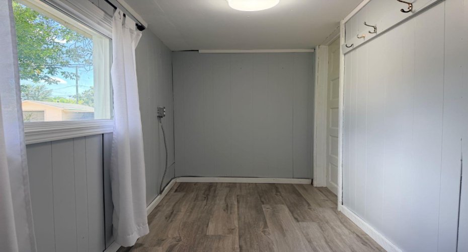 Back mudroom/entrance