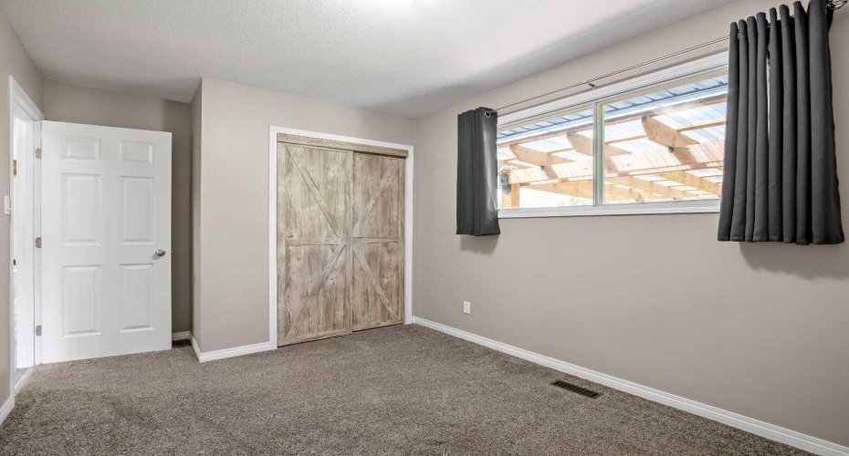 313 4 Street, Diamond Valley, Alberta T0L0H0, 4 Bedroom Bedrooms, 0 ,3 BathroomBathrooms,Residential,For Sale,4,0,A2327744