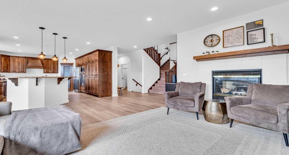 452 Evergreen Circle, Calgary, Alberta T2Y 0H2, 6 Bedroom Bedrooms, 0 ,4 BathroomBathrooms,Residential,For Sale,Evergreen,0,A2327765