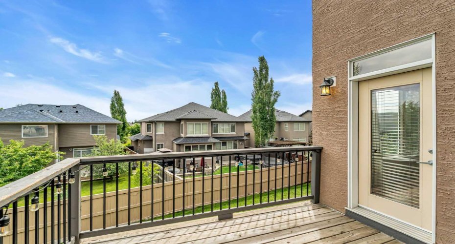 452 Evergreen Circle, Calgary, Alberta T2Y 0H2, 6 Bedroom Bedrooms, 0 ,4 BathroomBathrooms,Residential,For Sale,Evergreen,0,A2327765