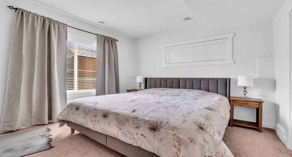 452 Evergreen Circle, Calgary, Alberta T2Y 0H2, 6 Bedroom Bedrooms, 0 ,4 BathroomBathrooms,Residential,For Sale,Evergreen,0,A2327765