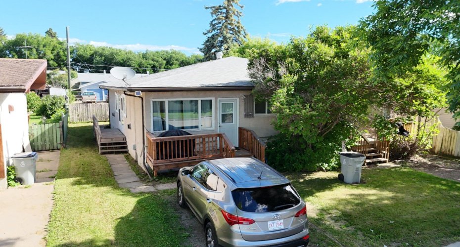 5012 54th Avenue, High Prairie, Alberta T0G 1E0, 0 , 0 ,0,Multi-family,For Sale,54th Avenue,0,A2327775