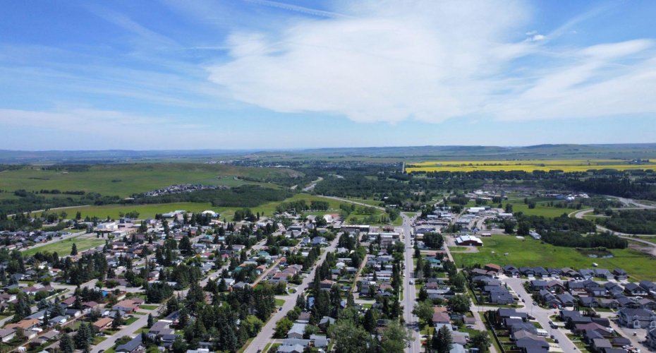 502 Sunset Boulevard, Diamond Valley, Alberta T0L2K0, 1 Bedroom Bedrooms, 0 ,1 BathroomBathrooms,Residential,For Sale,Sunset,0,A2327781