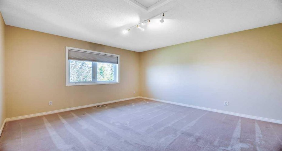 2ne bedroom