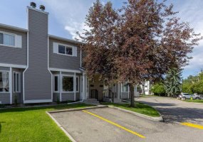 292 Cedarwood Park, Calgary, Alberta T2W 5X6, 3 Bedroom Bedrooms, 0 ,3 BathroomBathrooms,Residential,For Sale,Cedarwood,0,A2327806