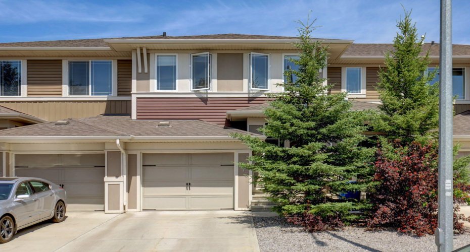 673 Hillcrest Road, Airdrie, Alberta T4B4C7, 3 Bedroom Bedrooms, 0 ,4 BathroomBathrooms,Residential,For Sale,Hillcrest,0,A2327808