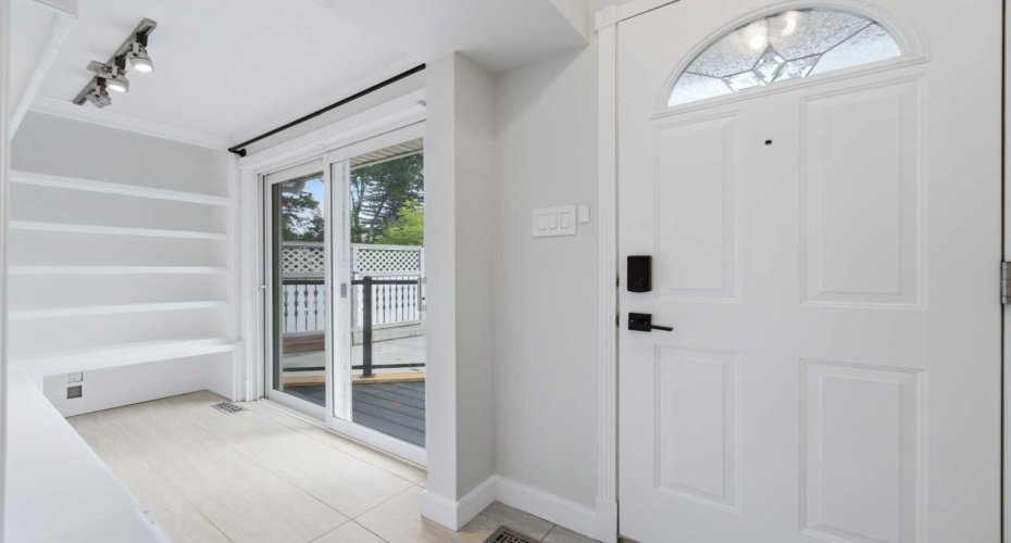 Mudroom / Rear Entrance