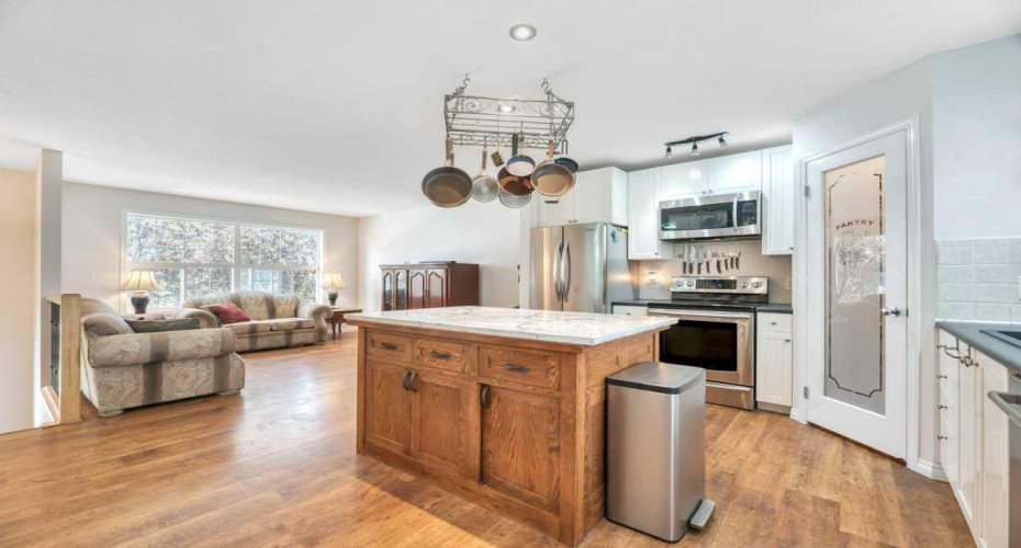 1924 Strathcona Terrace, Strathmore, Alberta T1P 1S1, 3 Bedroom Bedrooms, 0 ,3 BathroomBathrooms,Residential,For Sale,Strathcona,0,A2327871