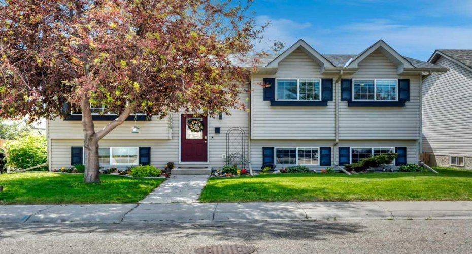 1924 Strathcona Terrace, Strathmore, Alberta T1P 1S1, 3 Bedroom Bedrooms, 0 ,3 BathroomBathrooms,Residential,For Sale,Strathcona,0,A2327871