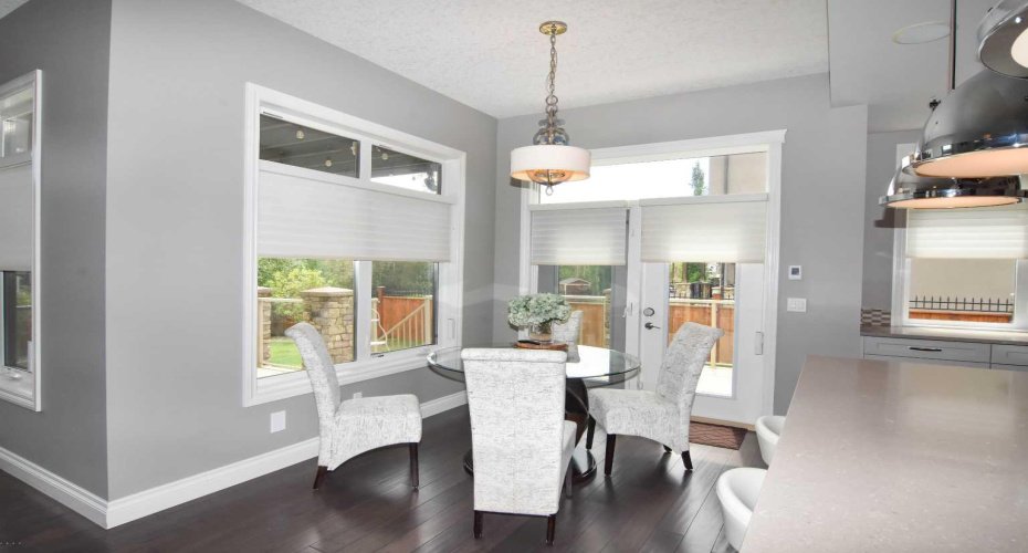 800 East Lakeview Road, Chestermere, Alberta T1X 1R2, 4 Bedrooms Bedrooms, ,4 BathroomsBathrooms,Residential,For Sale,East Lakeview,A2327881