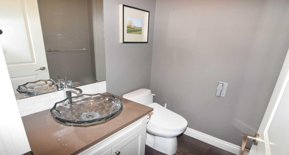 800 East Lakeview Road, Chestermere, Alberta T1X 1R2, 4 Bedrooms Bedrooms, ,4 BathroomsBathrooms,Residential,For Sale,East Lakeview,A2327881
