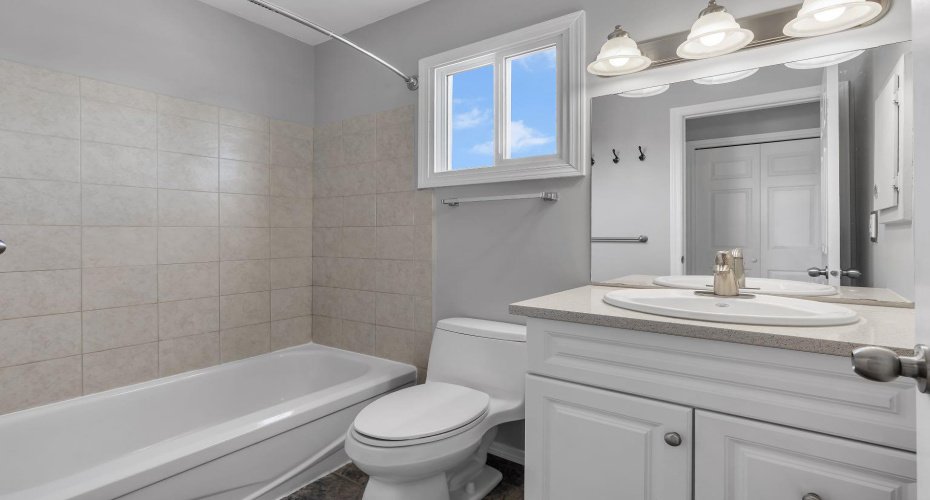 Full 4pce Bathroom