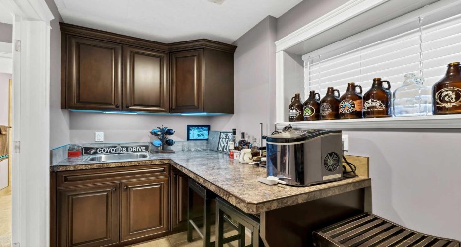 607 Tokar Road, Seven Persons, Alberta T0K 1Z0, 4 Bedroom Bedrooms, 0 ,4 BathroomBathrooms,Residential,For Sale,Tokar,0,A2327906 607 Tokar Road, Seven Persons, Alberta T0K 1Z0, 4 Bedroom Bedrooms, 0 ,4 BathroomBathrooms,Residential,For Sale,Tokar,0,A2327906